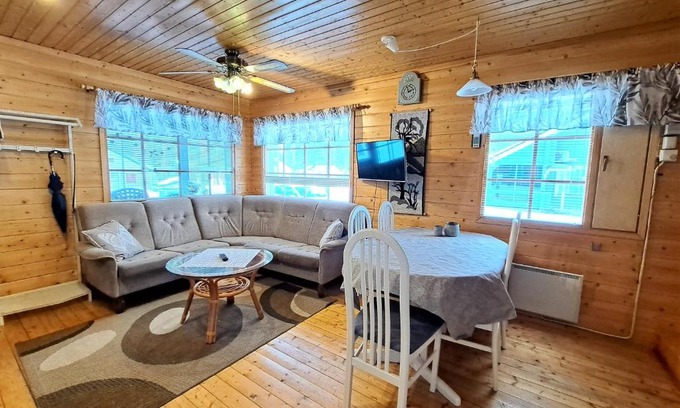 Kalajoki Apartment | Exceptional Pikkuturska: 4-Star Pet and Child Friendly Stay