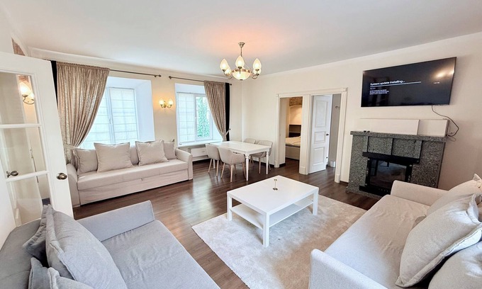 Old Town Apartment | Pilies8 Luxury Vilnius Apartment