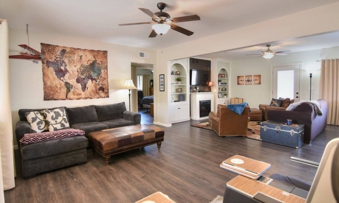 Mesa House | Escape to Pilot's Paradise with Private Pool & Ocean Views