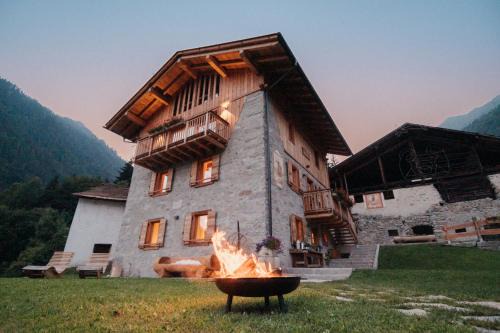 Sant'Antonio di Mavignola Cabin | Unforgettable Stays at Pimont Alpine Chalet - Rated 9.5/10