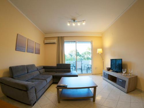 Xylokastron Apartment | Relaxing Apartment Steps from the Sea - 4 Star Quality!