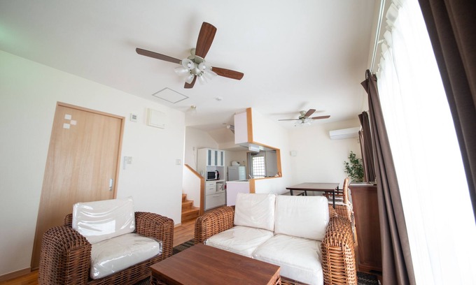 Taketomi-jima Taketomi-cho House | Relax at Pine House in Ishigaki with Oceanfront Views