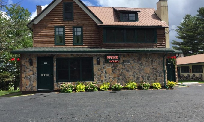 Old Forge Hotel | Seaside Escape at Pine Knoll Hotel with Private Beach Access