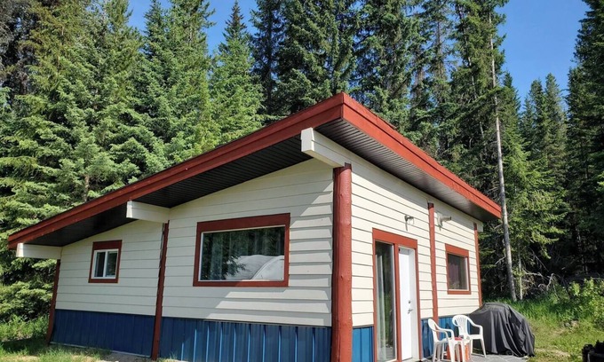 Golden Ski Chalet | Pine Marten Wilderness Cabin