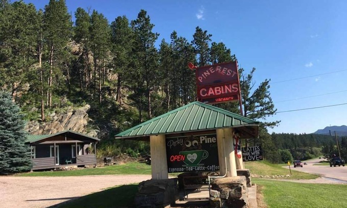 Hill City Cabin | Experience Pine Rest Cabins: Family-Friendly Retreats