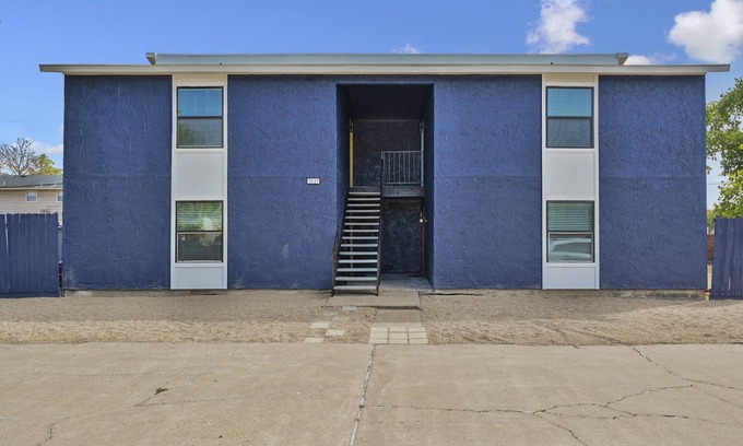 College Station Apartment | Pet-Friendly Pine Ridge sQuad - Ideal for A&M Visitors!