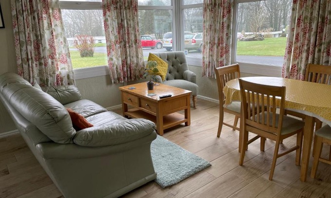 Haverfordwest Ski Chalet | Discover Pine Tree: Family-Friendly Retreat with High Ratings