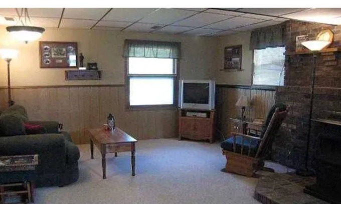 Isanti House | Pine Tree Ranch