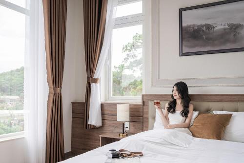 Da Lat Hotel | Explore Pine View Hotel Dalat: Rated 9.2 with Family Amenities
