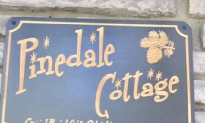 Grand Bend Cottage | Pinedale Family Cottage - Summer Is Not Over Yet! Taking Bookings For September