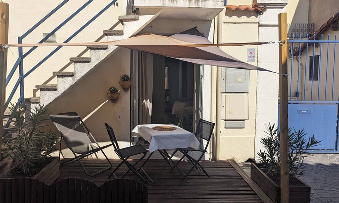 Pinet Apartment | Pinet apartment with terrace and high-speed wifi.