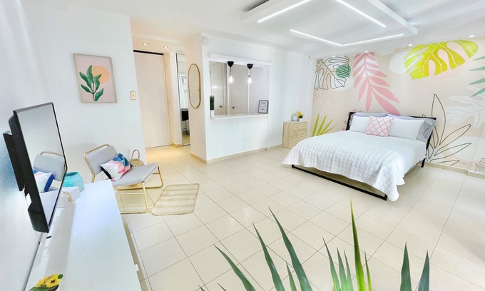 Carolina Apartment | Relaxing Pink Bliss Studio with Pool & Breakfast Included