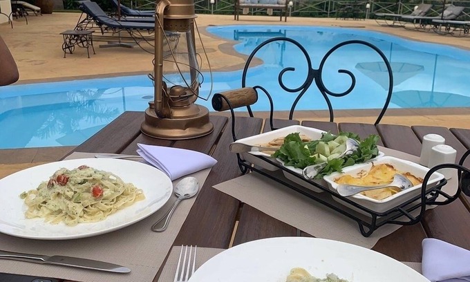 Moshi Hotel | Experience the Pink Flamingo Boutique Hotel Retreat