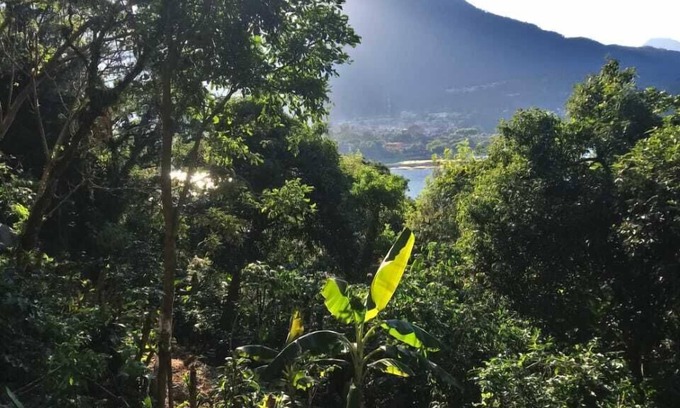 San Lucas Toliman Ski Chalet | Lakeview Pink House with Pool and Spa for Memorable Stays