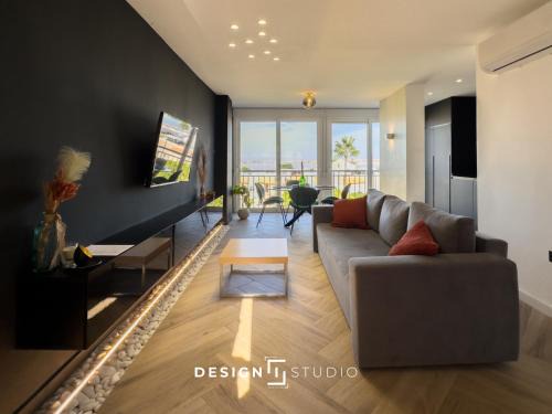 Los Balcones Apartment | Pink Lake view Apartment