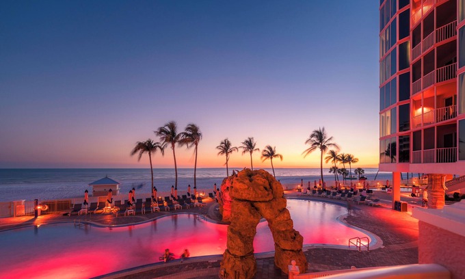 Fort Myers Beach Resort | Family-Friendly Getaway at Pink Shell Beach Resort & Marina