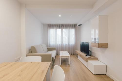 Campanar Apartment | Family-Friendly Pio XII Apartments in Vibrant Valencia