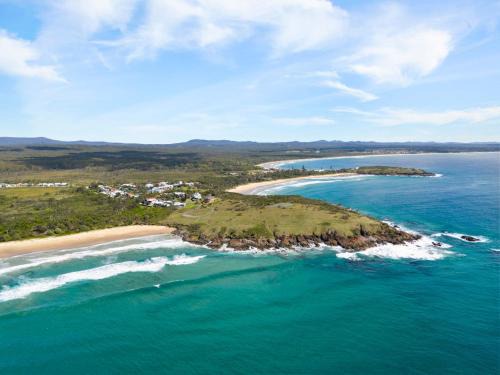Arrawarra Headland House | Pipe Dreams