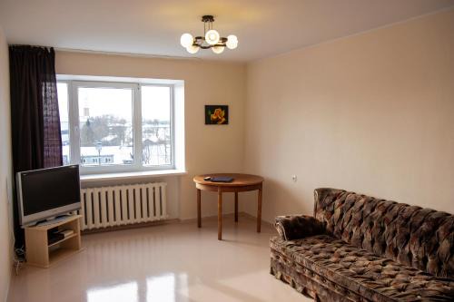 Pohja-Tallinn Apartment | Cozy Pirni Apartment: Family-Friendly Retreat Awaits