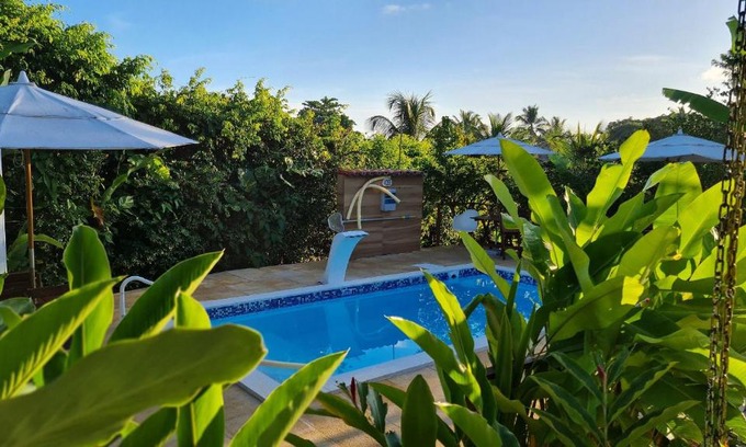 Serra Grande House | Vila Pitangueira: Relaxing Retreat with Pool & Hot Tub