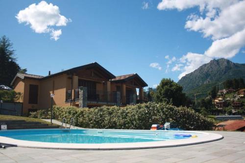 Menaggio Apartment | Relax by the Pool with Lake Views at CroceMenaggio