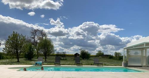 Maslives Villa | Beautiful Villa Mouettes de Loire with Heated Pool & Ocean Views
