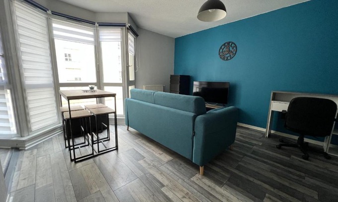 Antigone Apartment | Child-Friendly Retreat at Piscine Olympique - Premiere Conciergerie