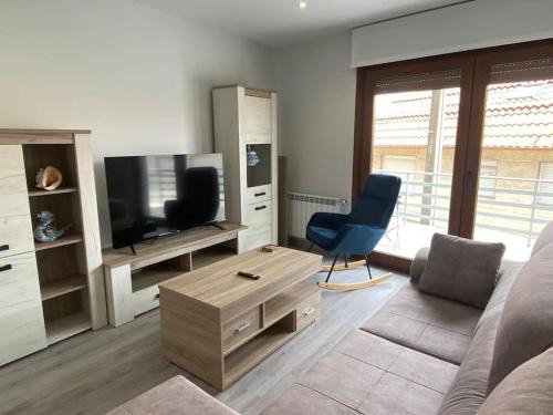Baiona Apartment | Family-Friendly 4-Star Hotel Piso 3 Habitaciones in Baiona