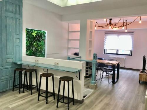 Bueu Apartment | Beautiful Bueu Apartment Steps from the Beach with Hot Tub