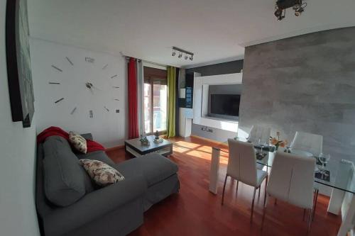 Distrito Noroeste Apartment | Central Apartment with Pool, Jacuzzi & Top-Rated Comfort