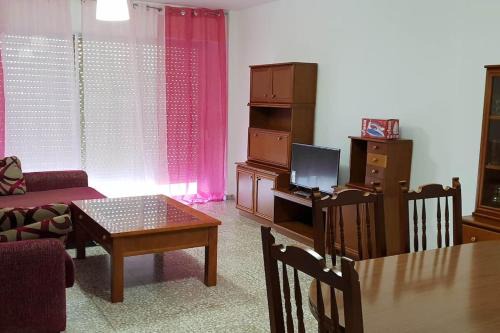 San Vicente del Raspeig Apartment | Complete Apartment on Calle La Huerta for Family Stays