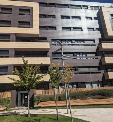 Burgos Apartment | Modern Full Apartment in Burgos – Guest Rated 9.7/10