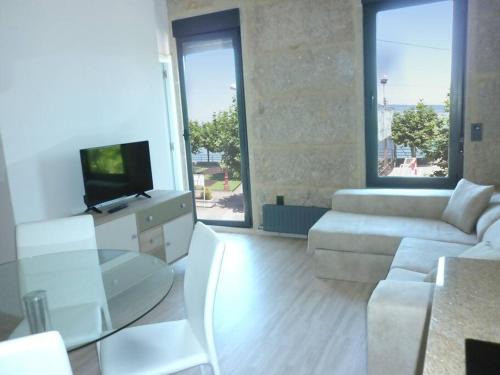 Bueu Apartment | Exceptional Oceanfront Stay at Apartamento Bueu