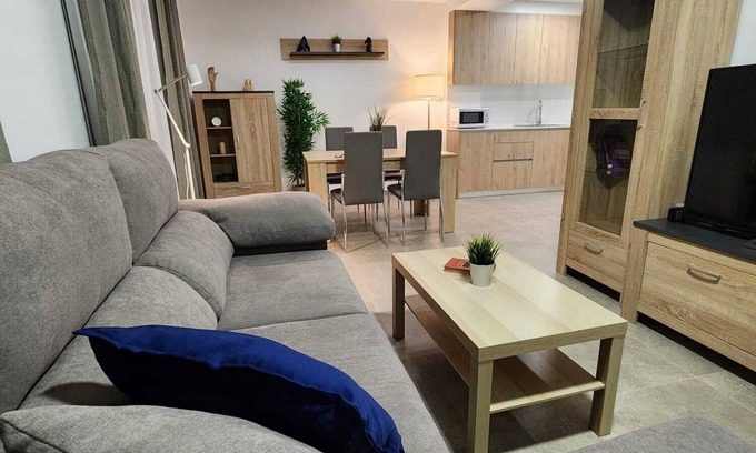 Elche Apartment | Stylish Design Apartment in Elche with Ocean View & Spa