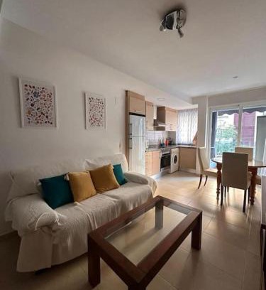 Gandia Apartment | Highly Rated Piso en Gandía - Pet and Child Friendly Retreat