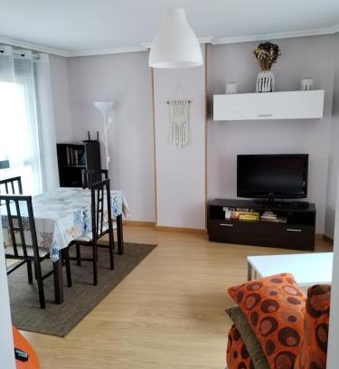 Allariz Apartment | Pet-Friendly Apartment Casa Lomberte with Breakfast Included