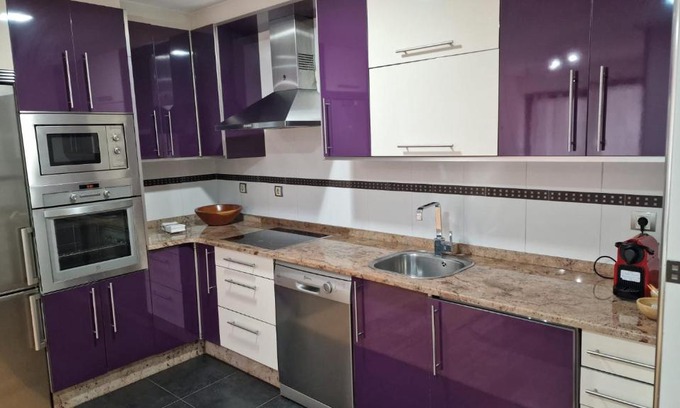 Ourense Apartment | Perfect Family Getaway at Piso Lula - Top Rated 10/10