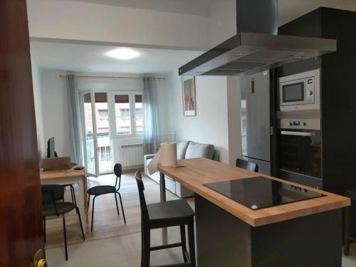 Haro Apartment | Stylish Newly Renovated Apartment with Balcony