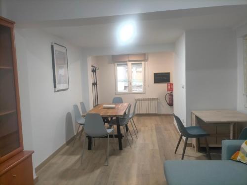 Haro Apartment | Stylish Newly Renovated Piso - Perfect for Families
