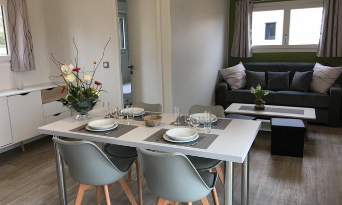 Lhommaize House | Discover Family-Friendly Stay at Pistachio La Vallée