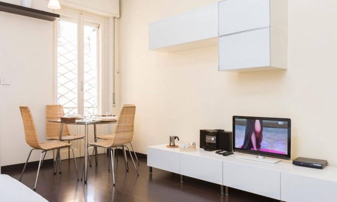 Calvairate Apartment | Cozy 1-Bedroom Apartment in Milan for Two Guests