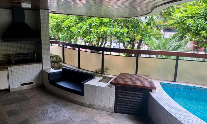 Centro Apartment | Exclusive Pitangueiras Oasis with Pool and Ocean View