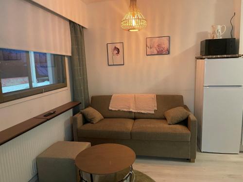 Lahti Apartment | Pet & Child Friendly Stay at Pitkäkuusen rahkis - Rated 9.1