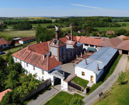Dalesice Hotel | Pet-Friendly Pivovarský Hotel with Kitchen & Breakfast Options