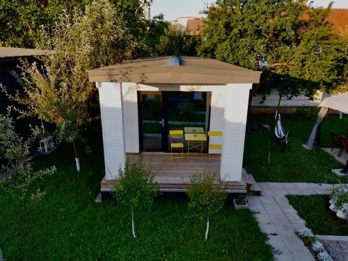 Targu Secuiesc House | Pet-Friendly Retreat: Tiny Village with 9.9/10 Guest Rating