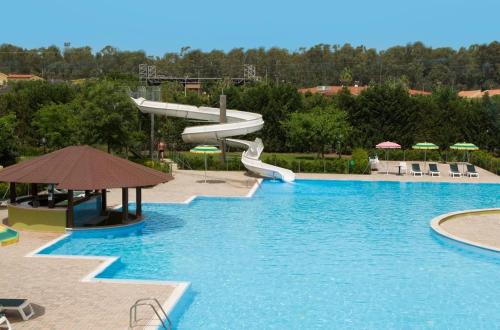Pizzo Apartment | Beachfront Pizzo Beach Club Studio with Pool & Ocean View