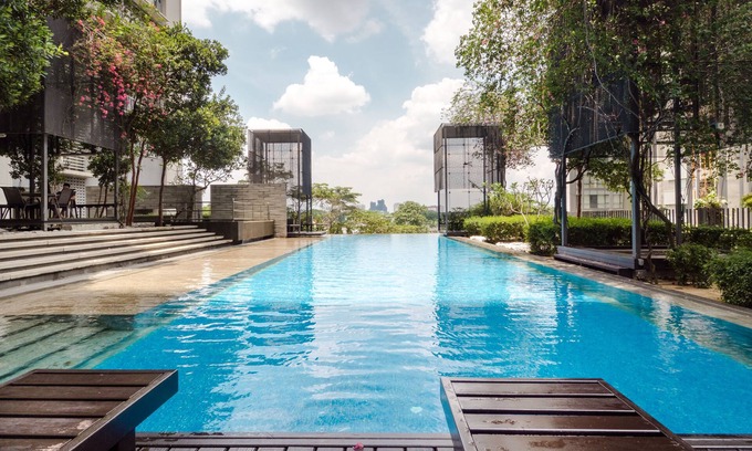 Petaling Jaya Apartment | Explore PJ8 Service Suites: Family-Friendly with Pool Access