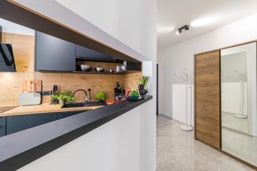 Pjescana Uvala Apartment | Pet-Friendly Paradise in Pješčana Uvala - Rated 10/10