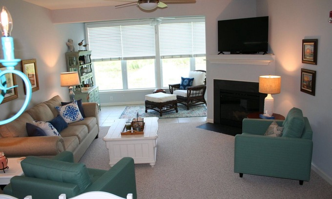 Lewes Condo | Book Now! Spring & Summer Dates Filling Up Quickly!