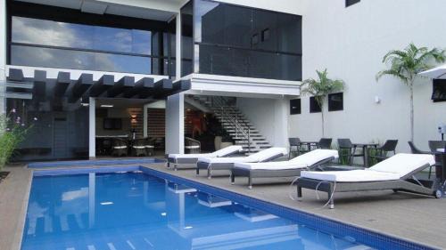 Goianesia Hotel | Enjoy a Relaxing Stay at Planaltos Palace Hotel with Spa